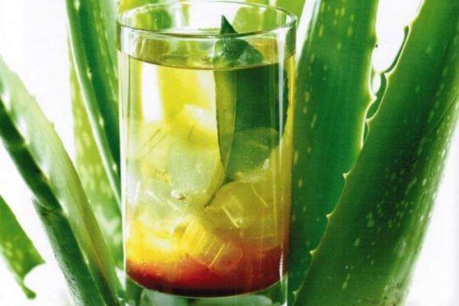 LÀM ĐẸP CÙNG MẬT ONG VÀ NHA ĐAM